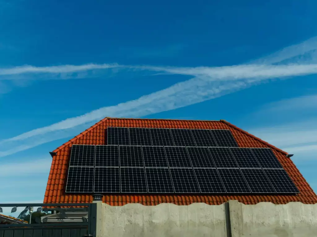 panel surya untuk kos - kosan