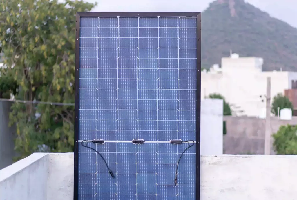 perkiraan harga panel surya 100wp